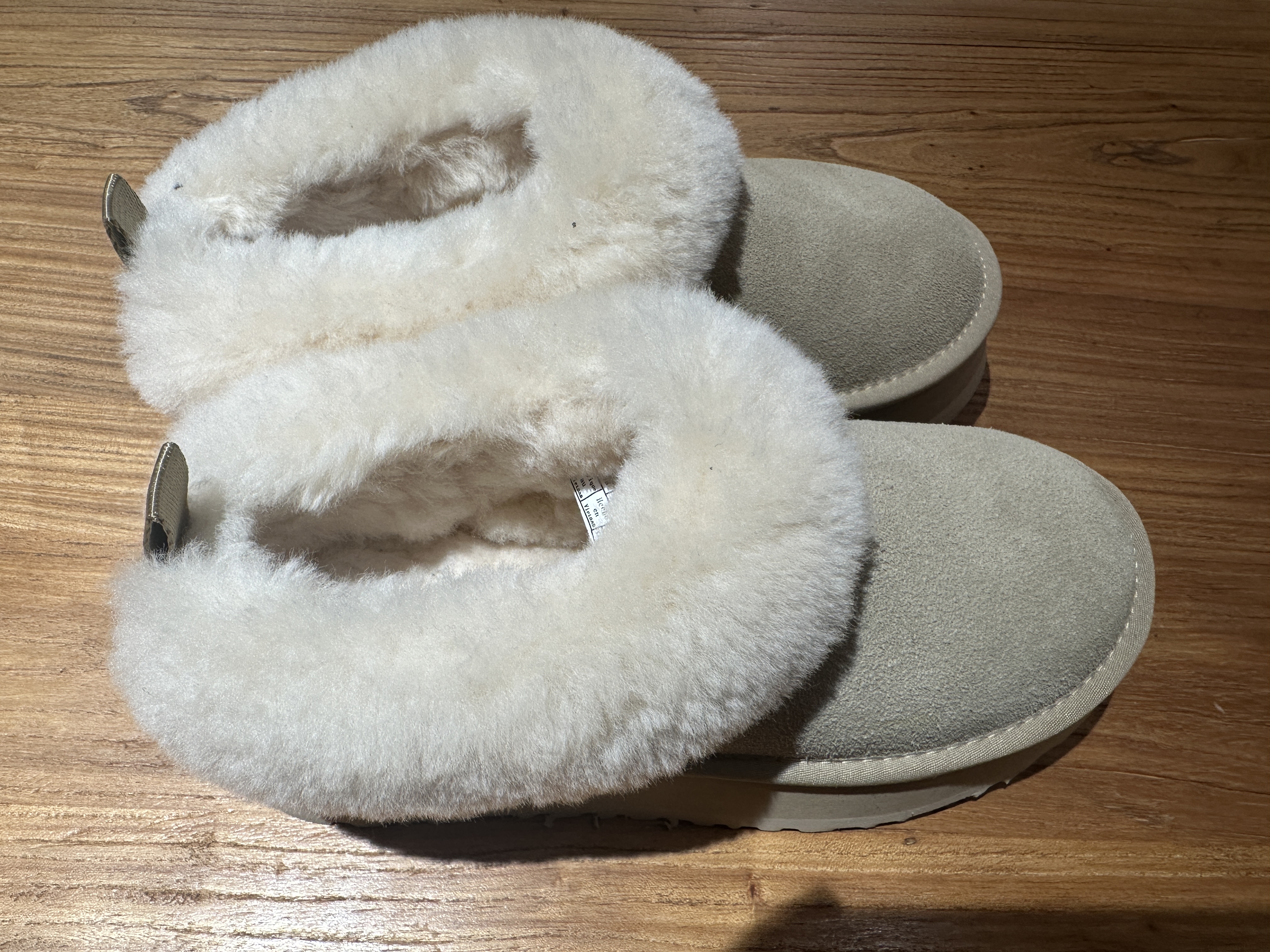 秋原瞳-低筒一脚蹬皮毛一体雪地靴（跟高5cm）