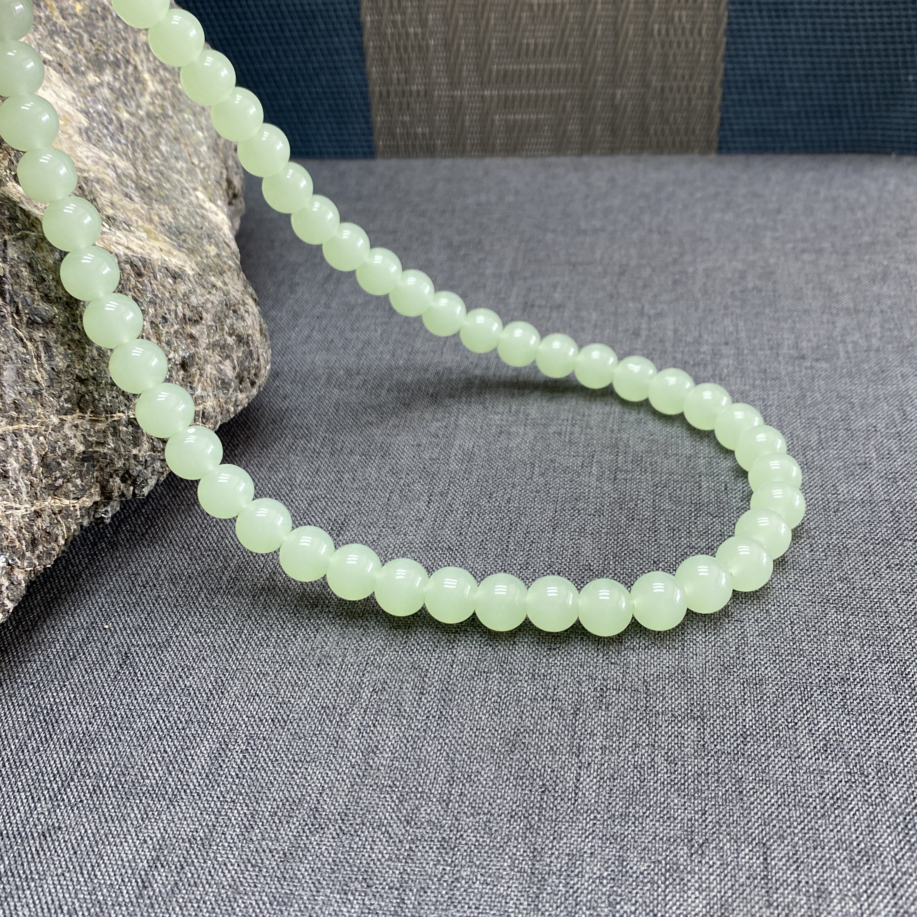 天然和田玉青海料10mm翠青苹果绿项链X015