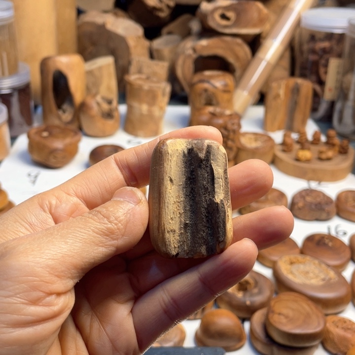 勇***5檀香木原汁原味老山檀香