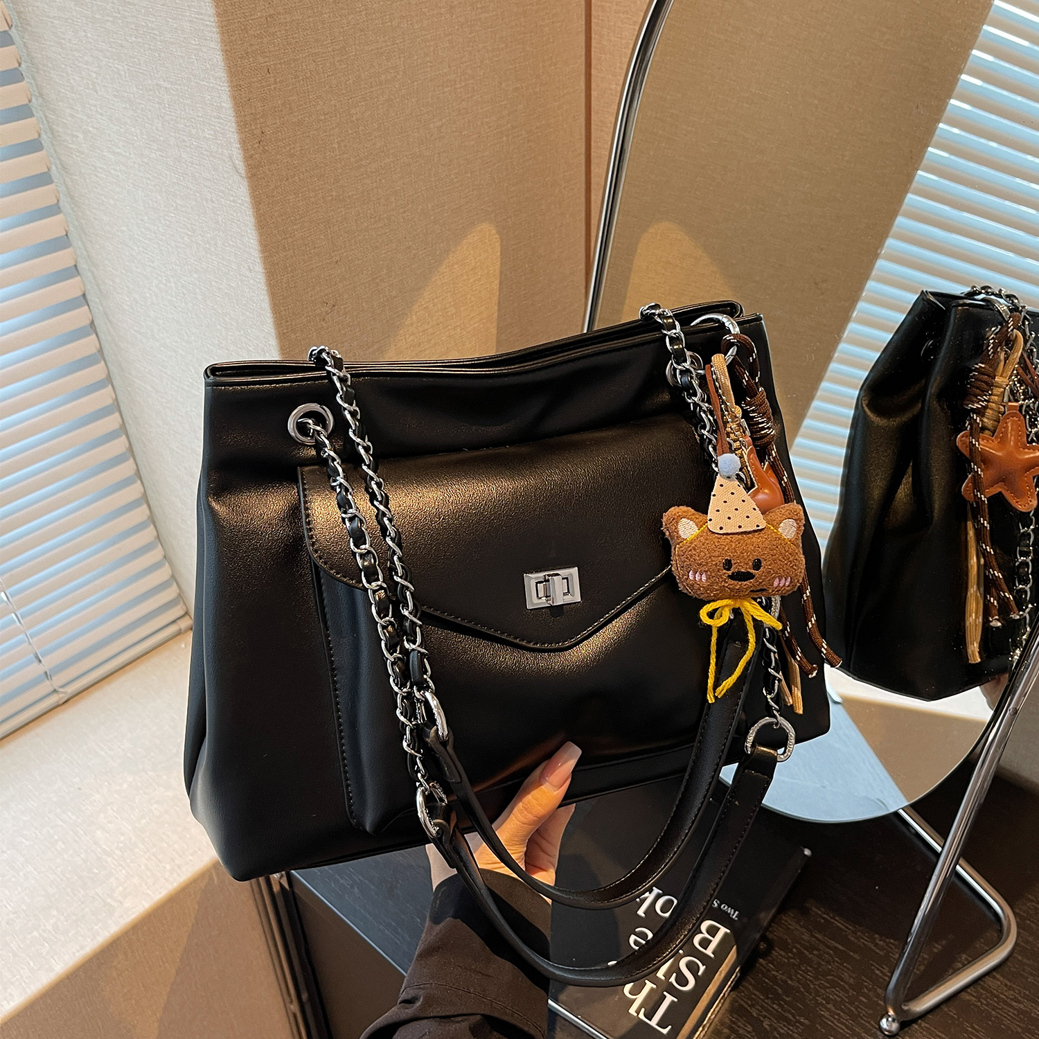 艾米兔女包2025新款纯色质感链条包百搭洋气日常休闲单肩斜挎包