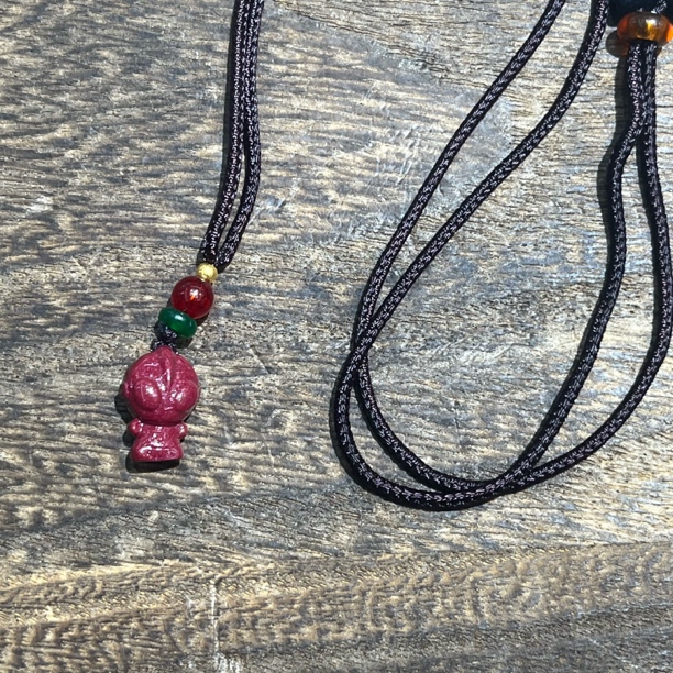 含辰砂工艺品0893-紫金砂奥特曼吊坠16*11mm