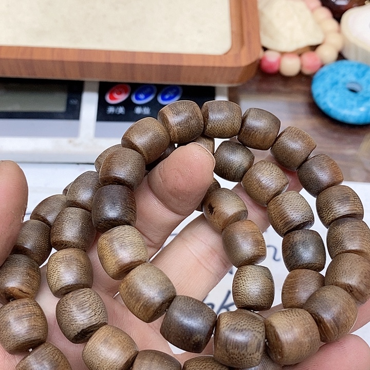 琉璃/树脂/塑料类4120。     