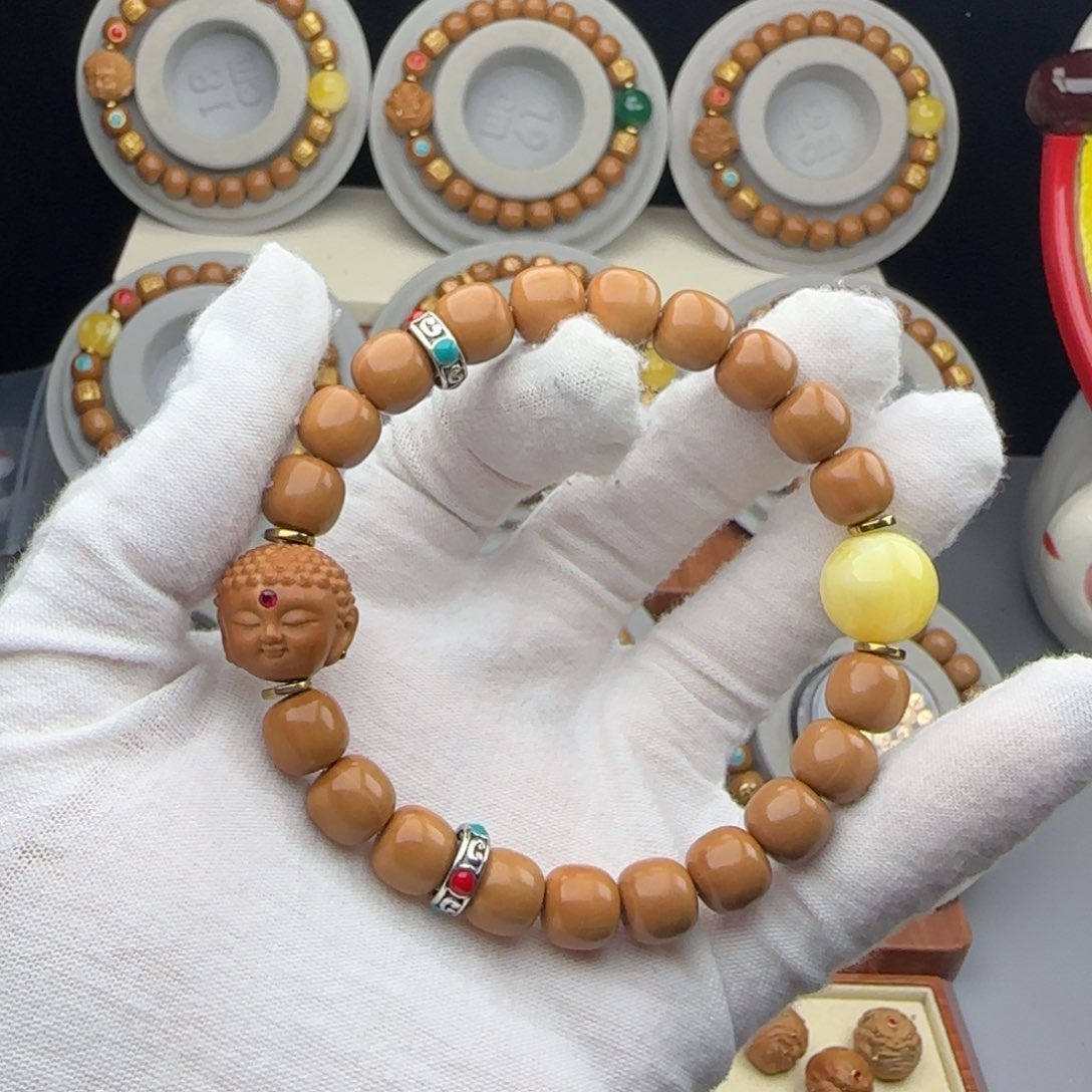 猴头核桃吊坠全品老型猴头捡漏