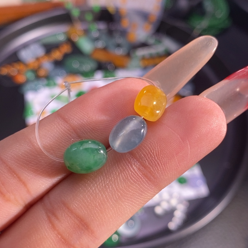 【闪购商品】翡翠挂件未镶嵌枣珠