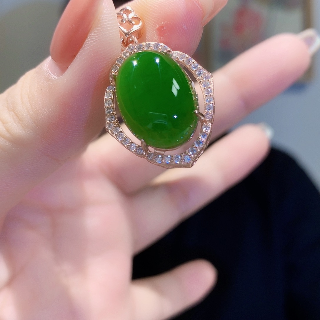 和田玉（碧玉）银S925镀金镶嵌颈饰