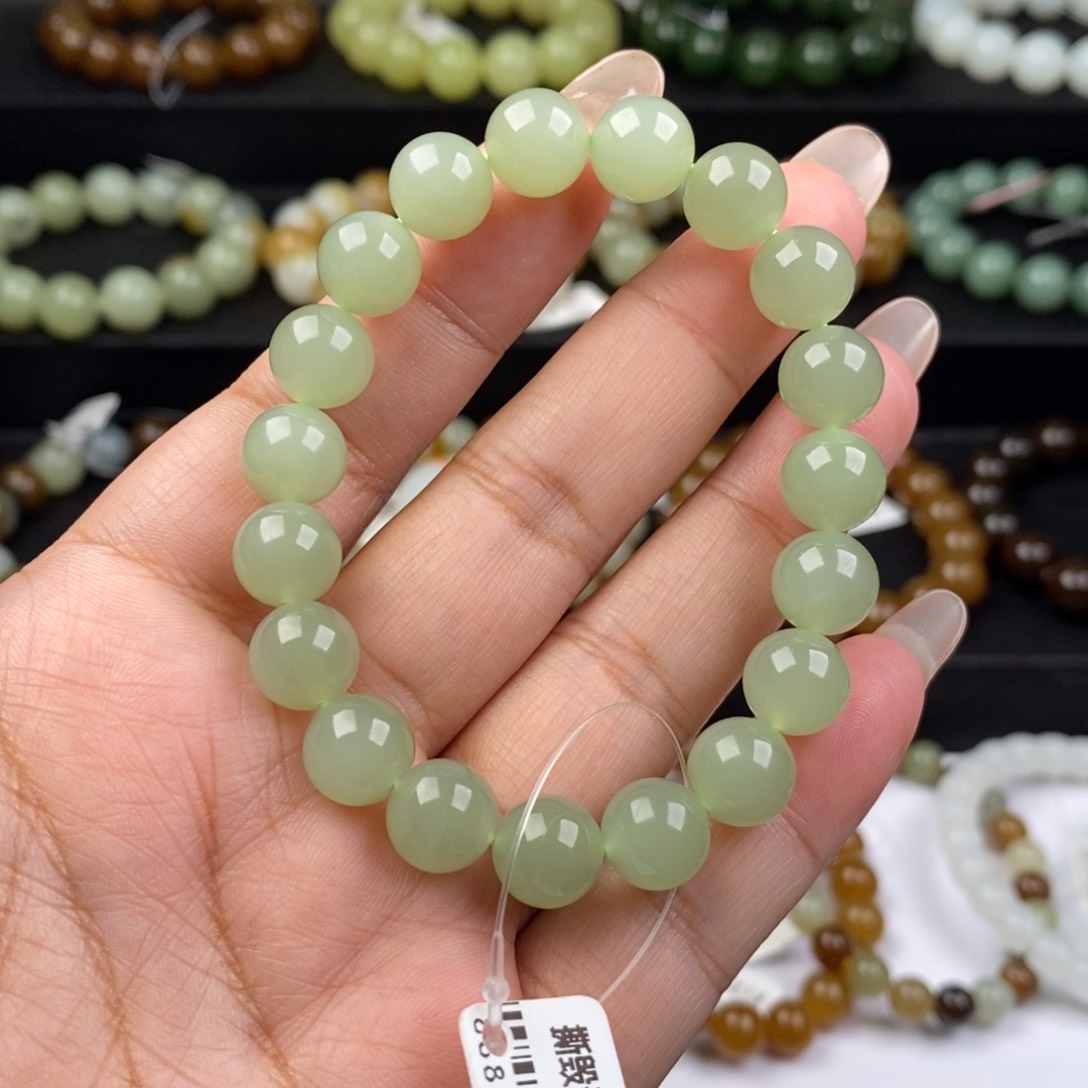 和田玉手串未镶嵌