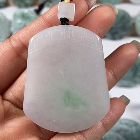 翡翠颈饰未镶嵌无事牌福利