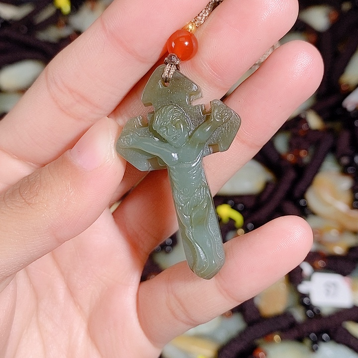 和田玉未镶嵌颈饰