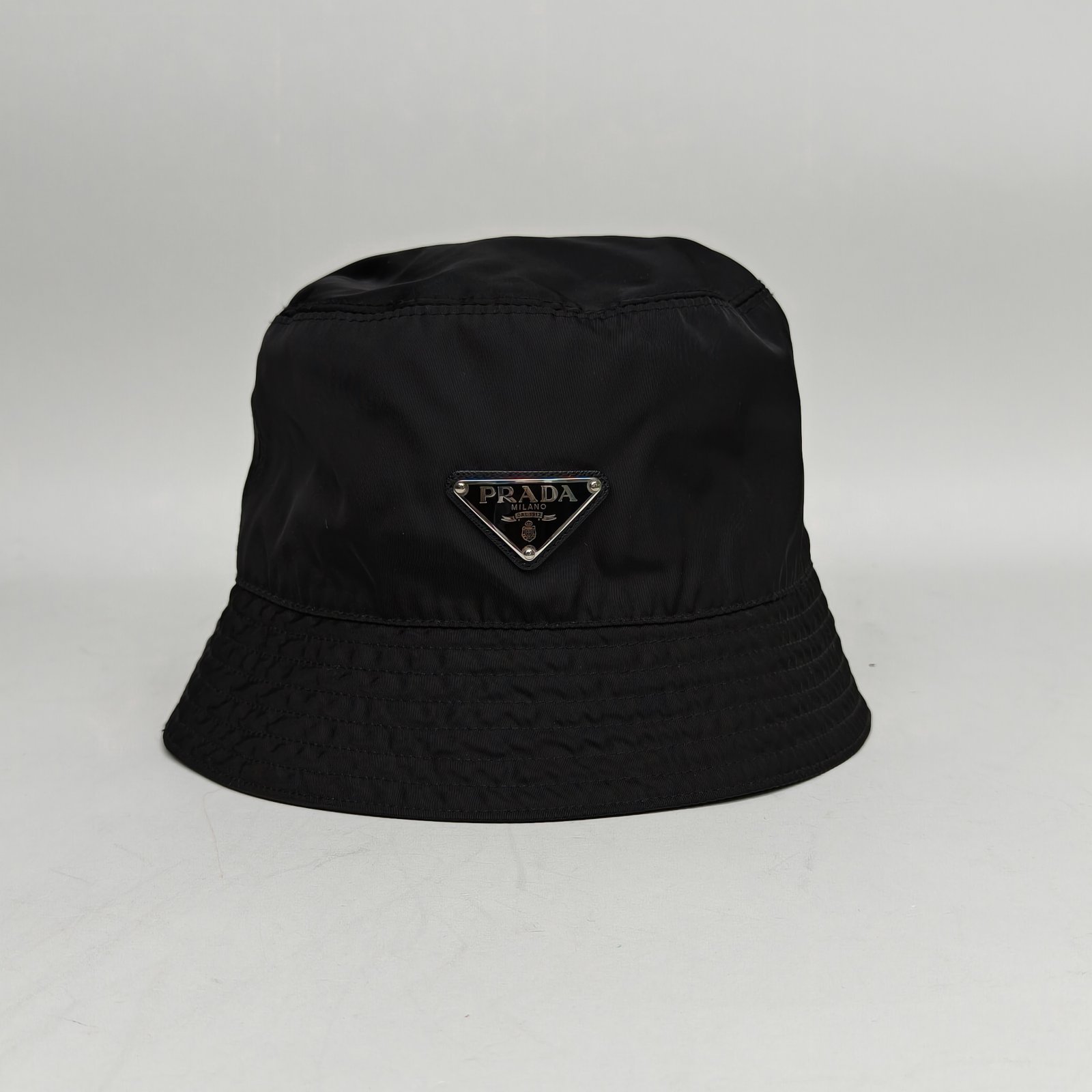 95新 Prada/普拉达 【念念】黑色 尼龙 三角标 渔夫帽 L