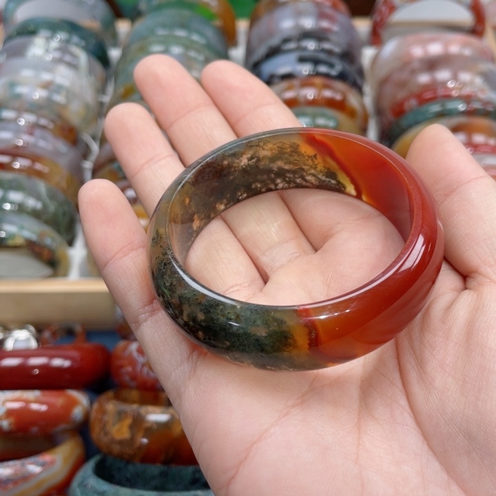 【闪购商品】玛瑙/玉髓手镯未镶嵌54