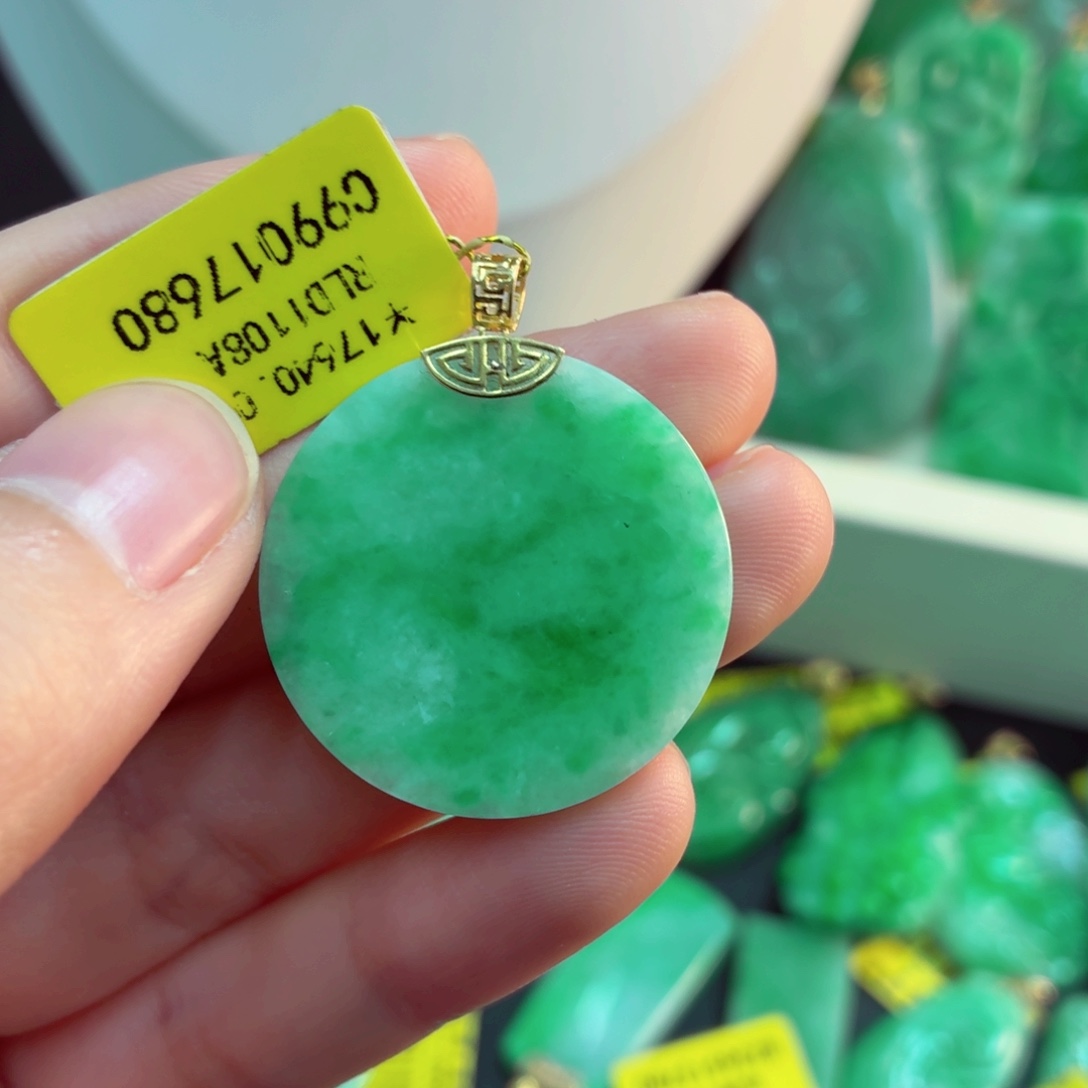 翡翠18K金镶嵌吊坠(不含链)