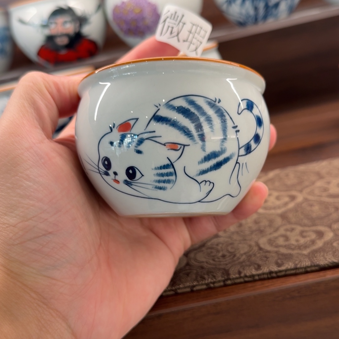 釉下手绘茶具微瑕