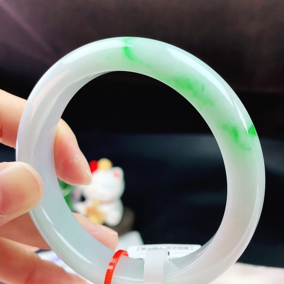 未镶嵌手镯翡翠55圈