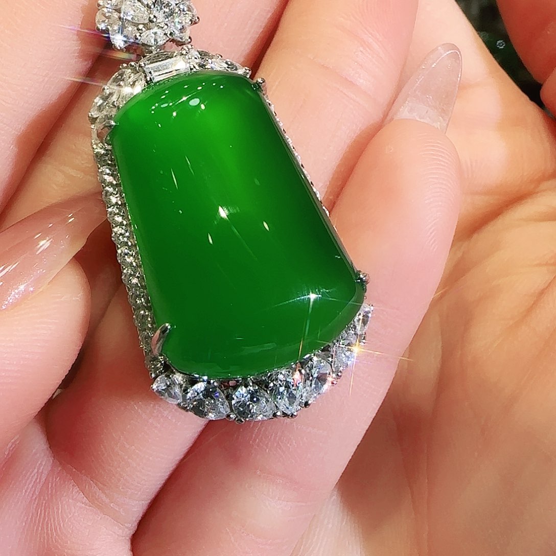 玛瑙/玉髓吊坠未镶嵌