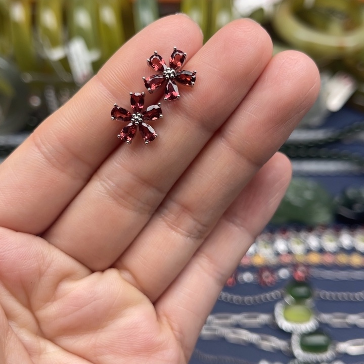 石榴石耳饰银S925镶嵌