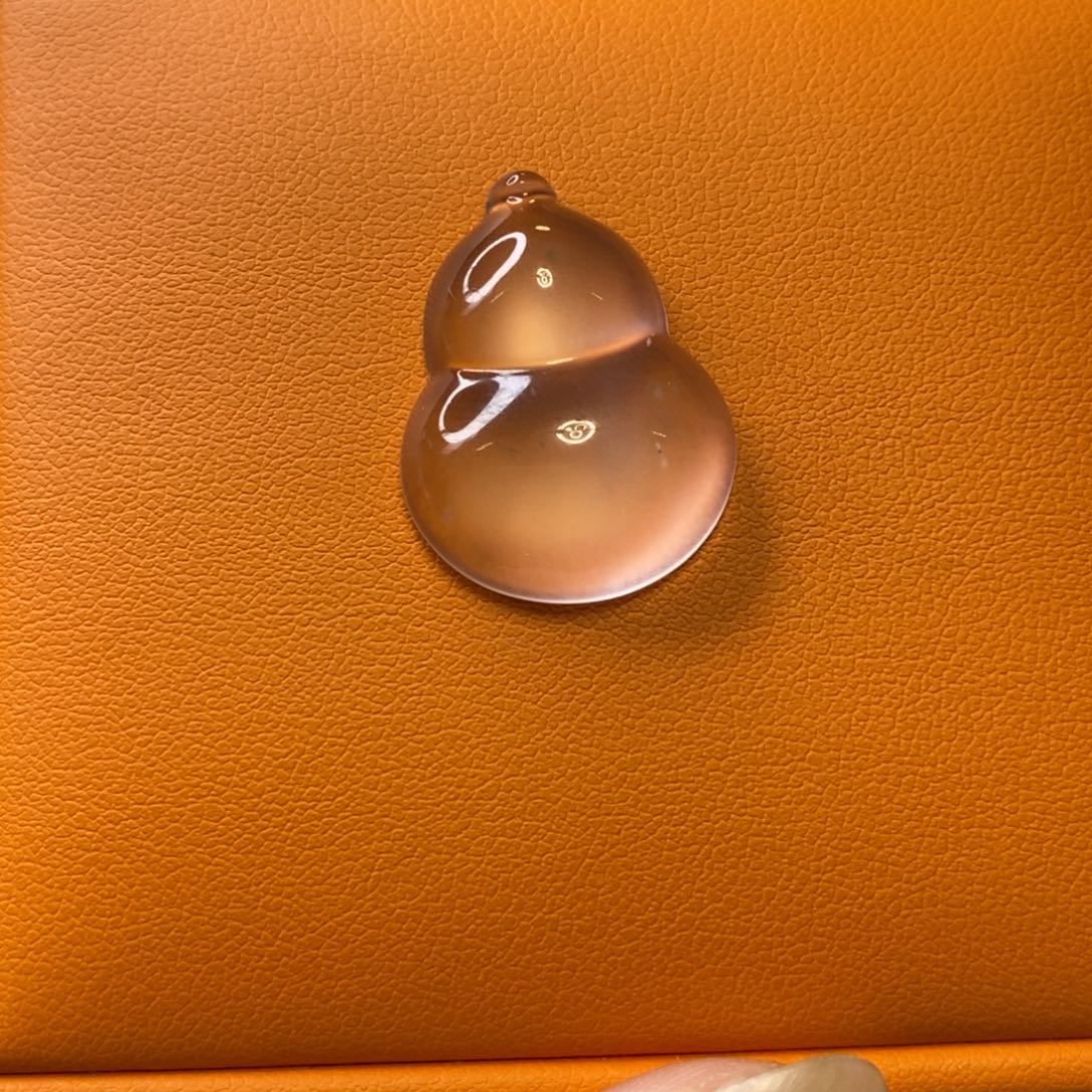 石英质玉未镶嵌吊坠