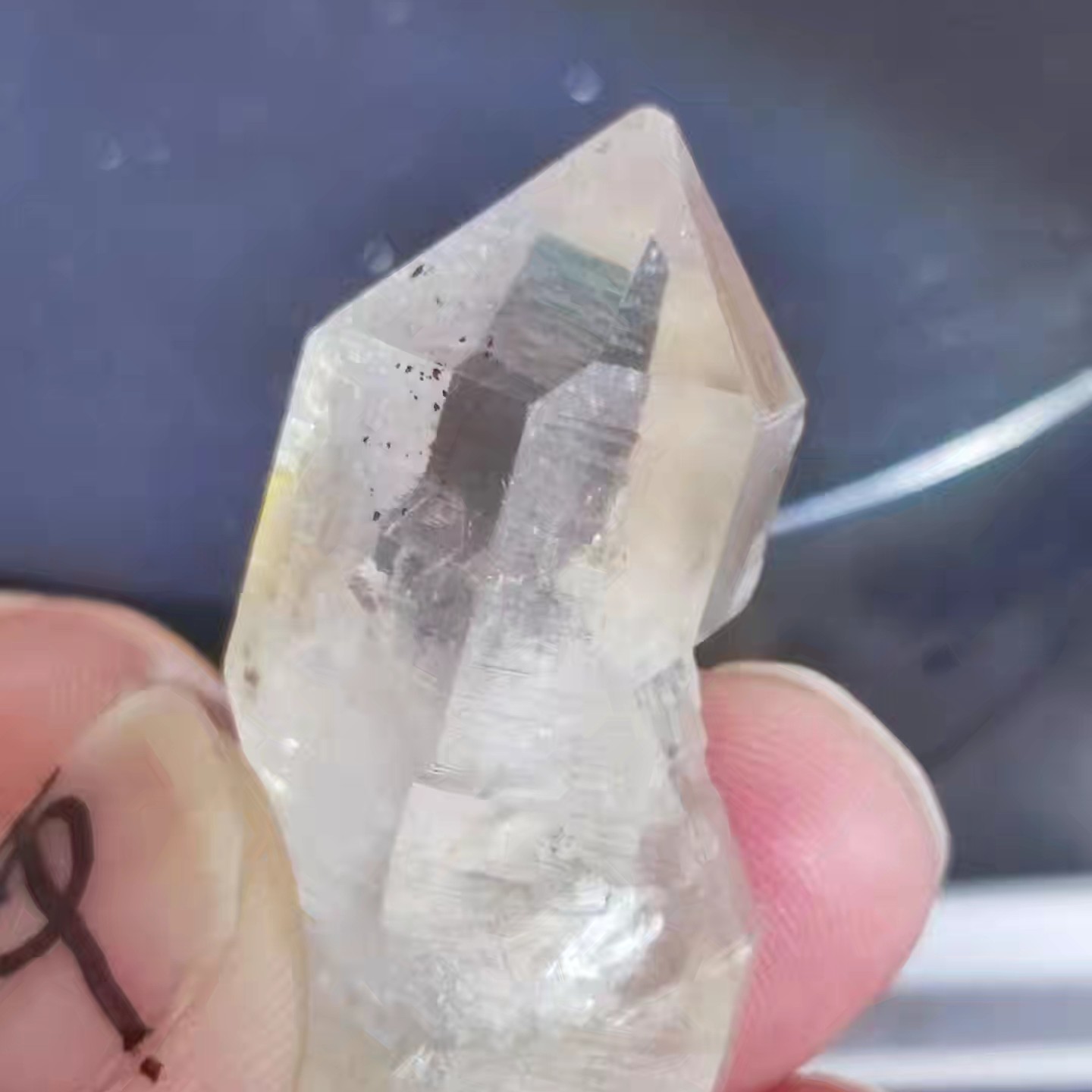 天然水晶原石闪灵钻