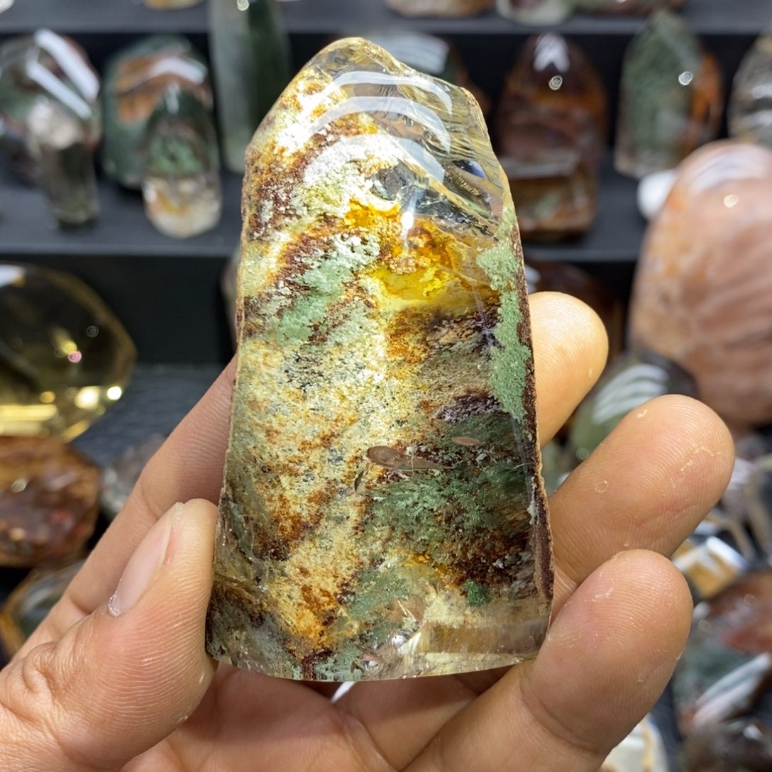 未镶嵌水晶珠宝半成品