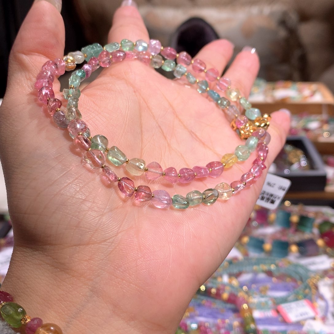 未镶嵌多样性发货其一碧玺