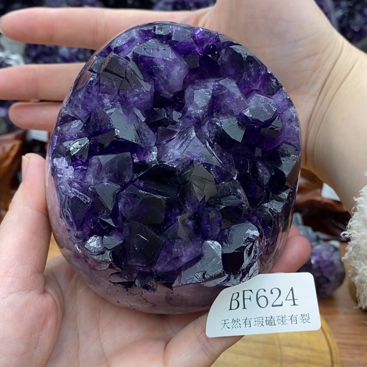 紫晶大型摆件（非配饰）未镶嵌