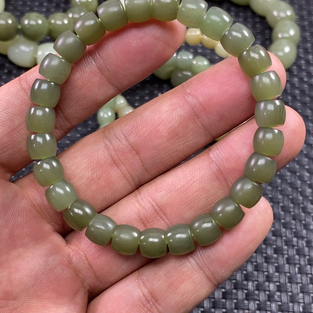 和田玉手链未镶嵌