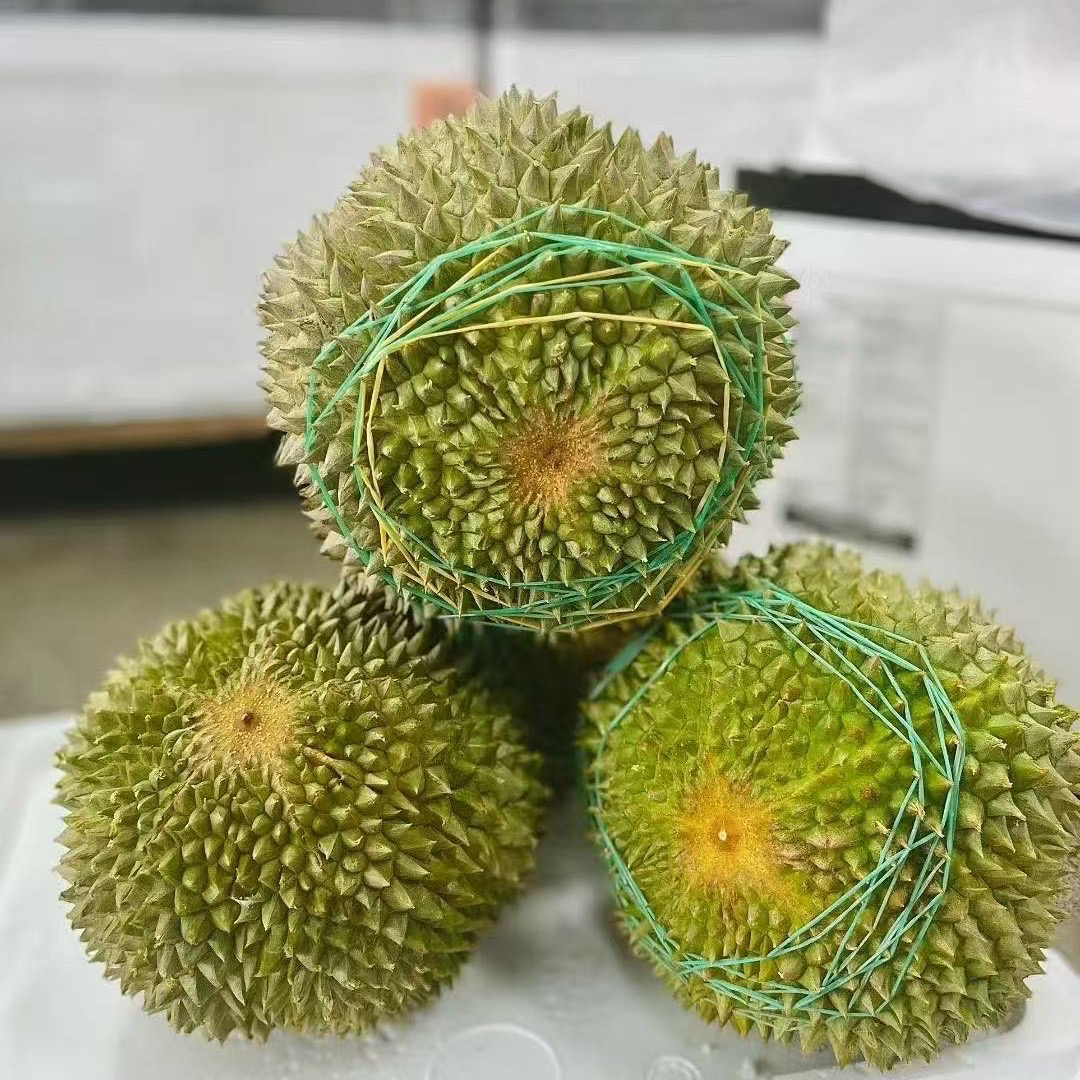 【果真不错】黑刺鲜果新鲜榴莲新号开播 口感绵密丝滑细腻，2.8-3.2斤核大黑刺马来西亚