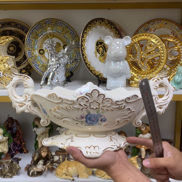 摆件陶瓷。。。。。。。。