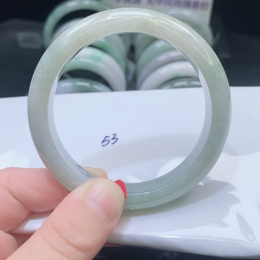 翡翠未镶嵌手镯513