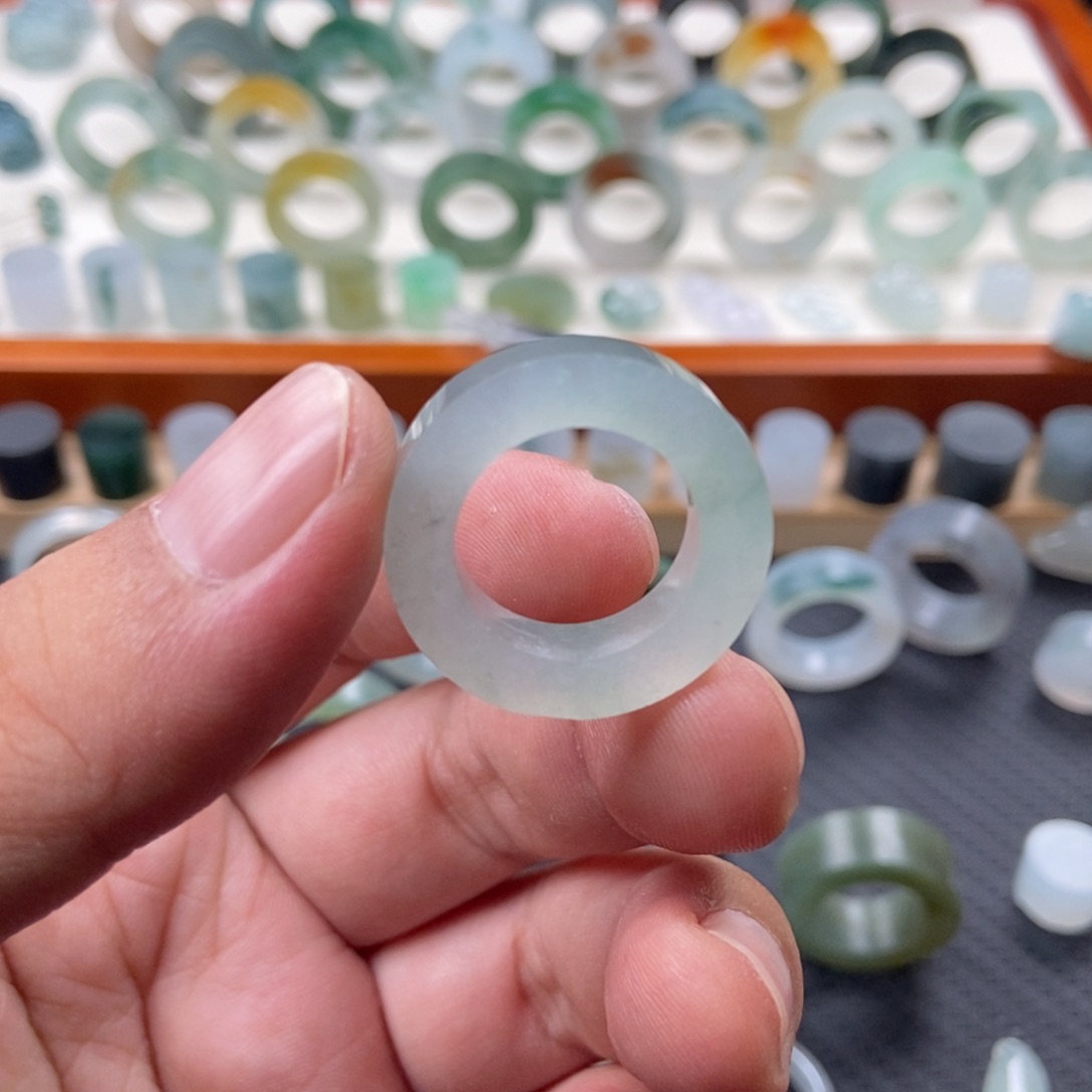 定制翡翠未镶嵌璟一珠宝翡翠定制