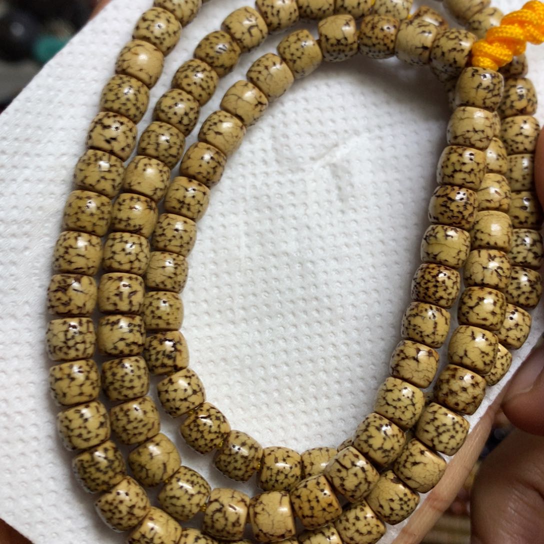 泥塑我，我。你是不是也是