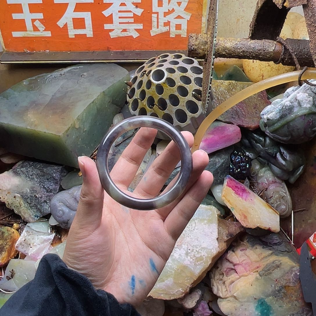 非***非和田玉未镶嵌颈饰
