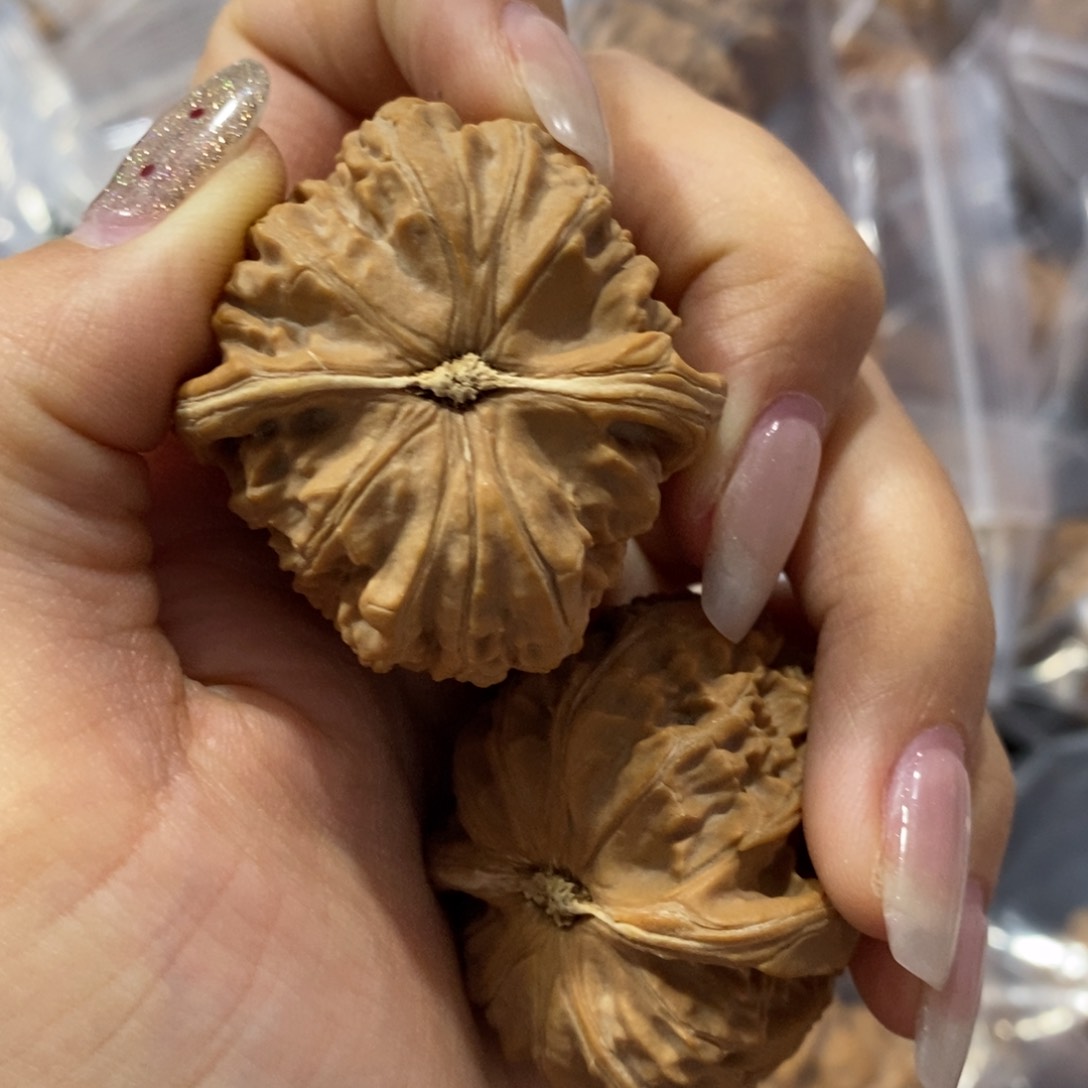 猴头核桃吊坠白狮子38