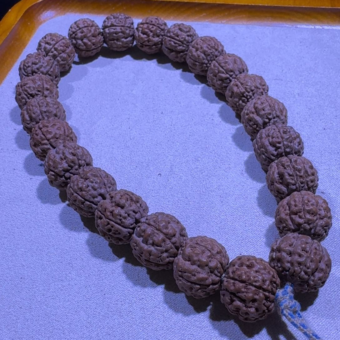 金刚菩提吊坠跳跳龙手持16