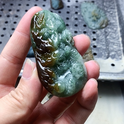 翡翠未镶嵌颈饰缅甸翡翠黄翡龙牌