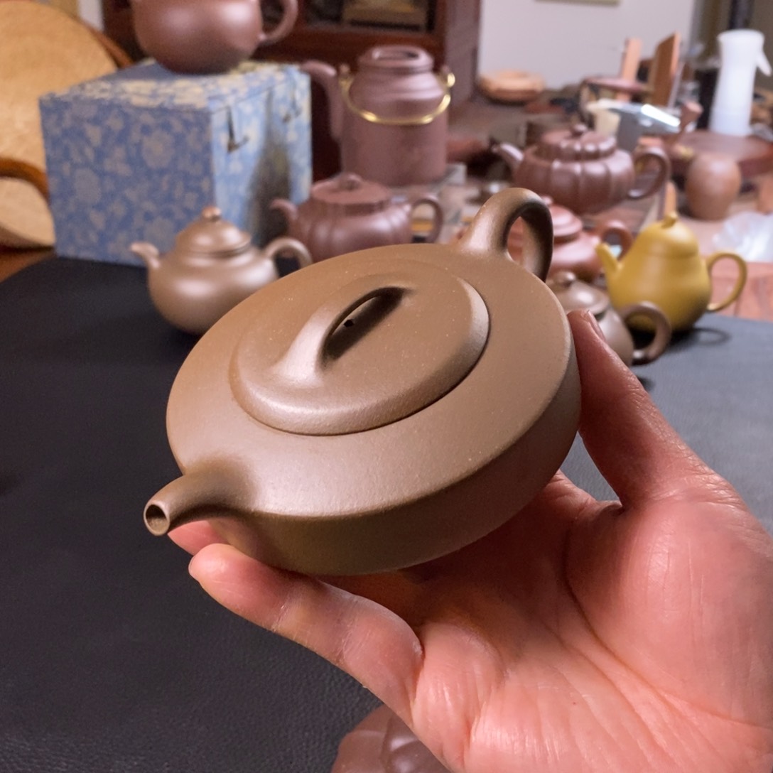 紫砂茶壶松华青段170毫升扁石壶