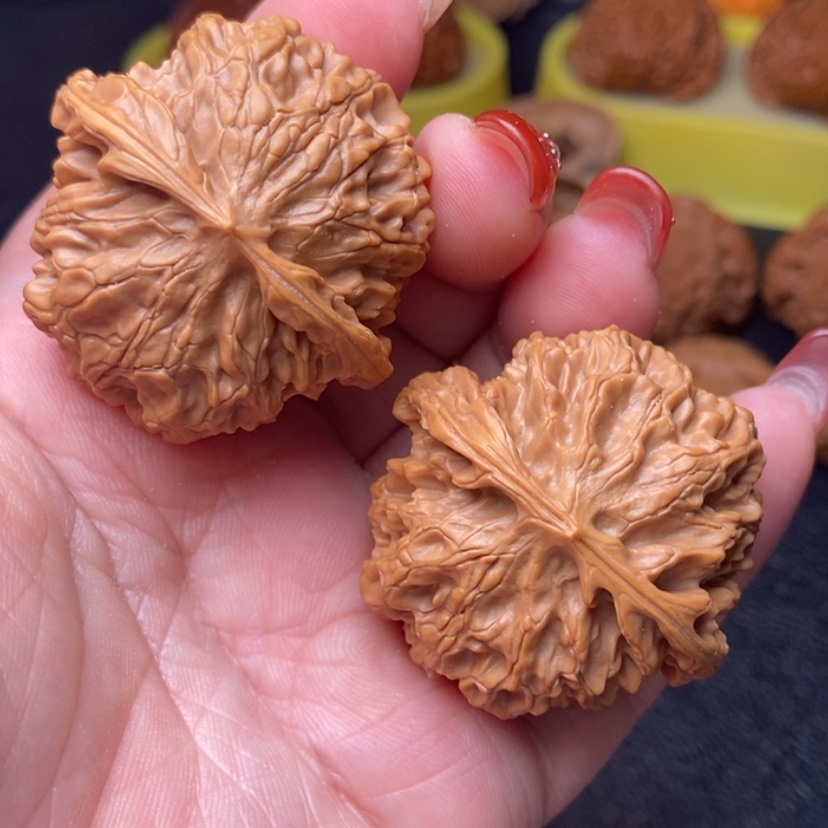 【闪购商品】文玩核桃把件615号苹果40.5