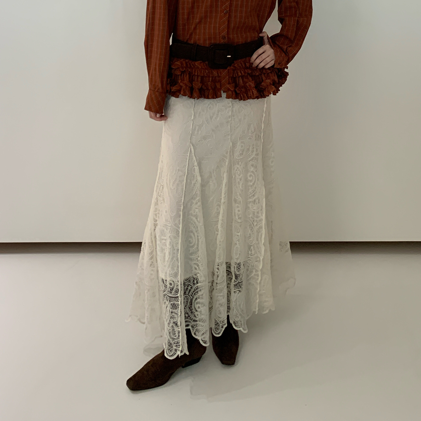 十三行早秋25秋法式仙仙裙网纱镂空绣花鱼尾蕾丝半身裙F6361