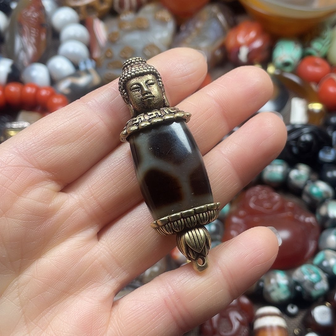 玛瑙/玉髓未镶嵌挂件