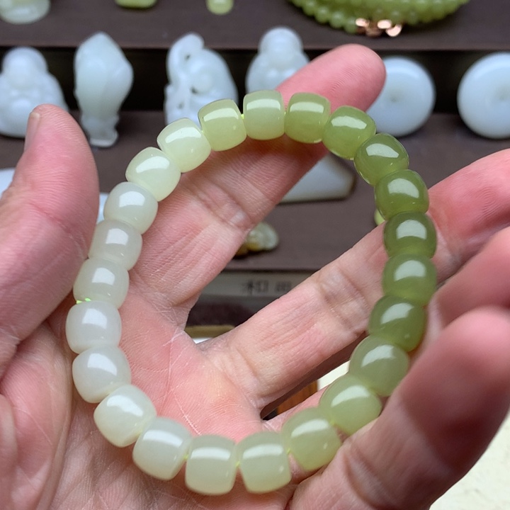 和田玉未镶嵌手链