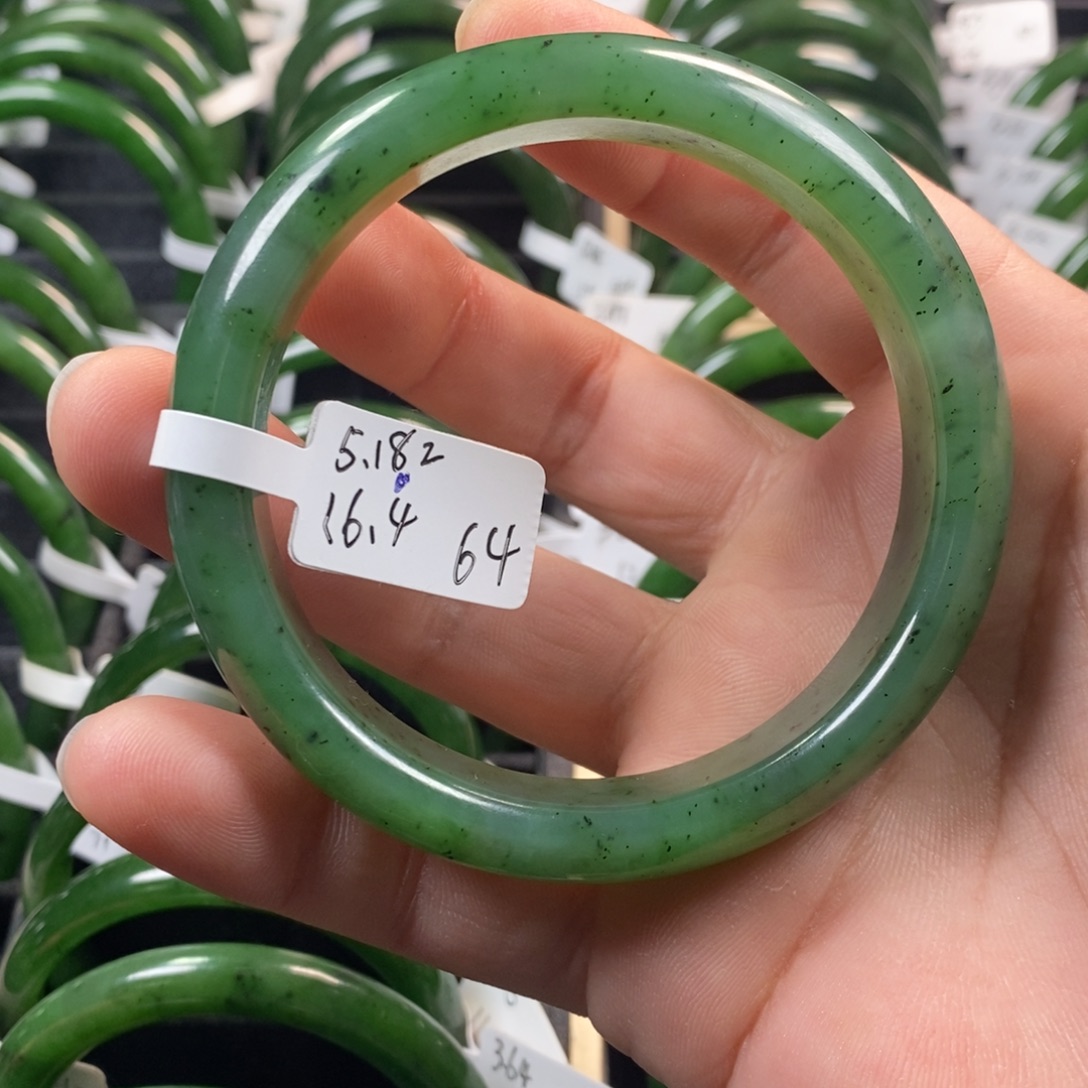 和田玉（碧玉）未镶嵌手镯64宽版微瑕