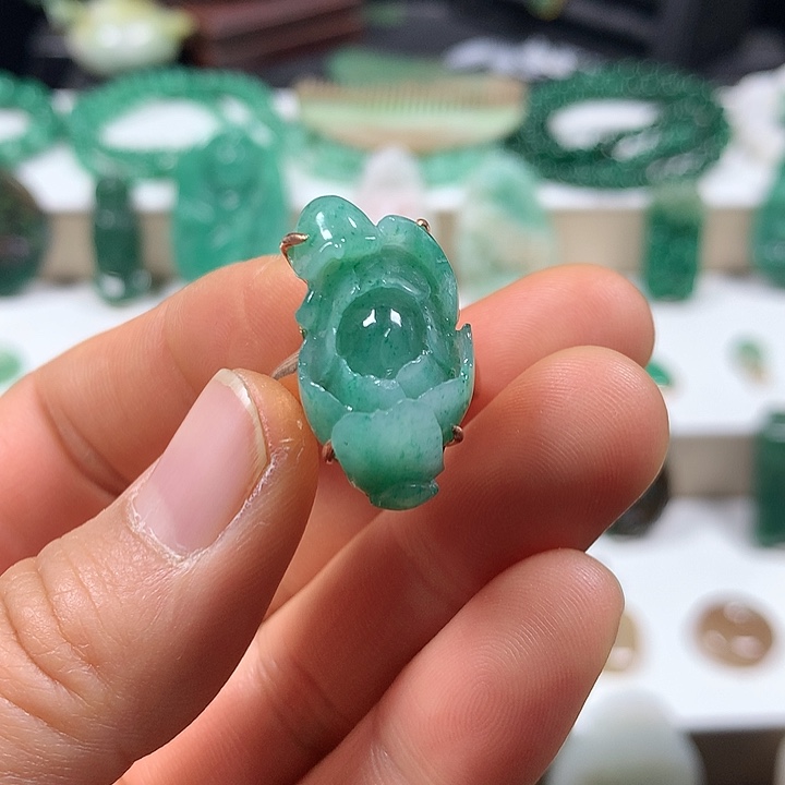 未镶嵌独山玉颈饰平*心