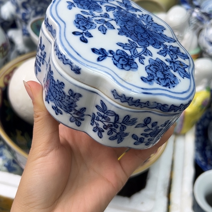 盒子355223688858888808