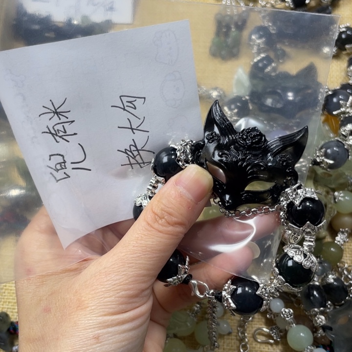 *****蛇纹石玉合金颈饰