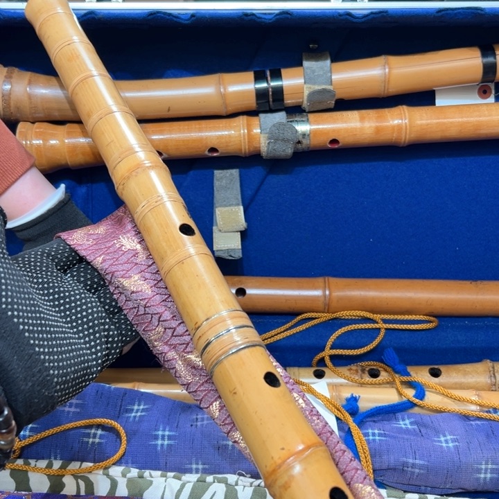 瓷器周边默认瑕疵1