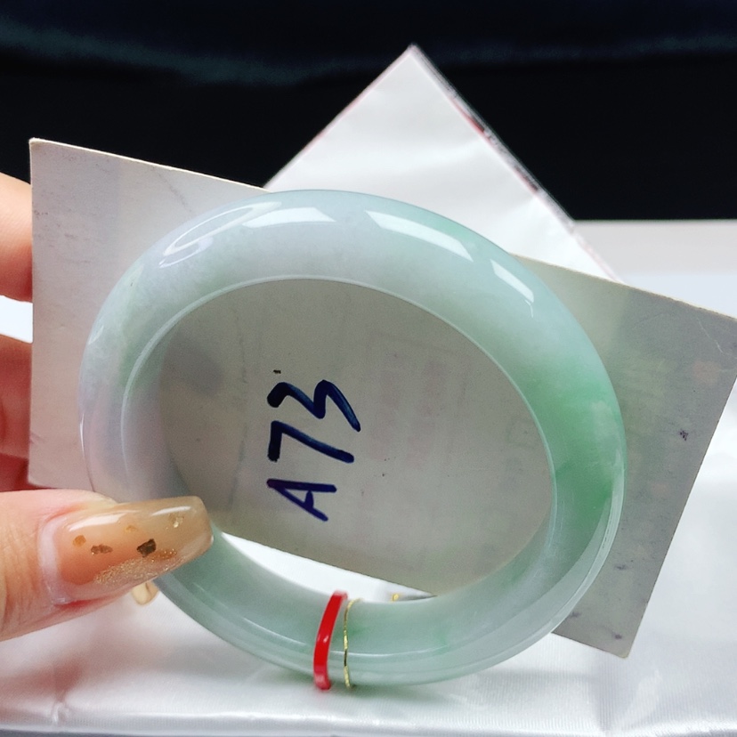 【闪购商品】翡翠手镯未镶嵌 正圈54+