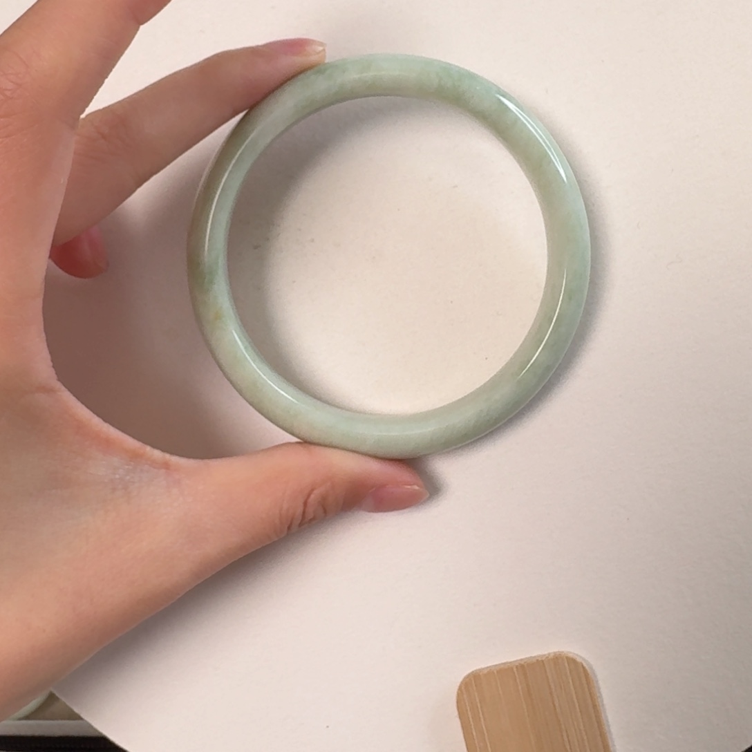 蓝田玉（蛇纹石化大理石玉）手镯未镶嵌可****