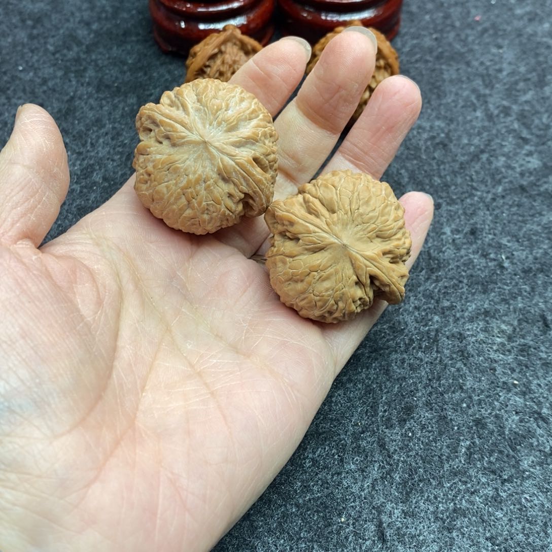 文玩核桃把件38铁锤