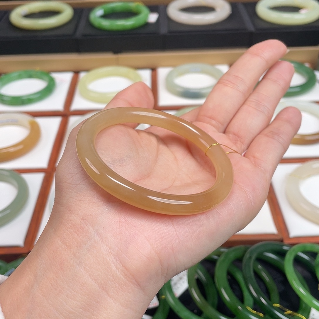 银***铛和田玉未镶嵌手镯54