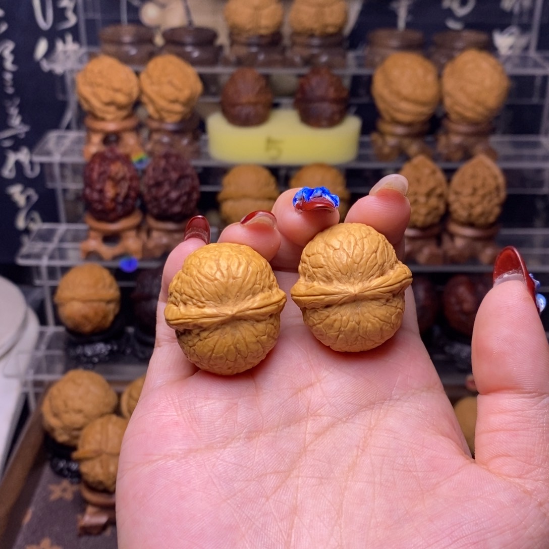 文玩核桃把件Z17玄武球30尺