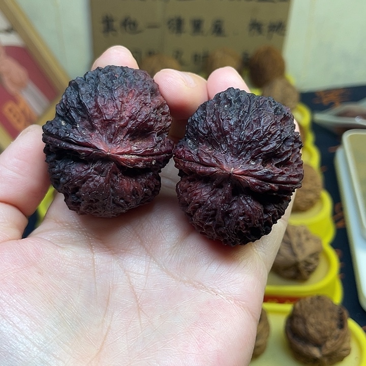 把件文玩核桃12、七彩珊瑚蛋46